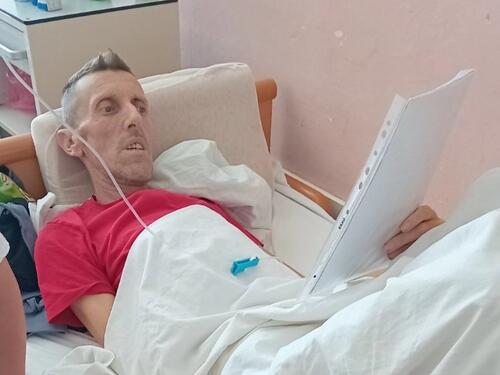 Pomozimo Edinu da pobijedi tešku bolest i dobije novu šansu za život