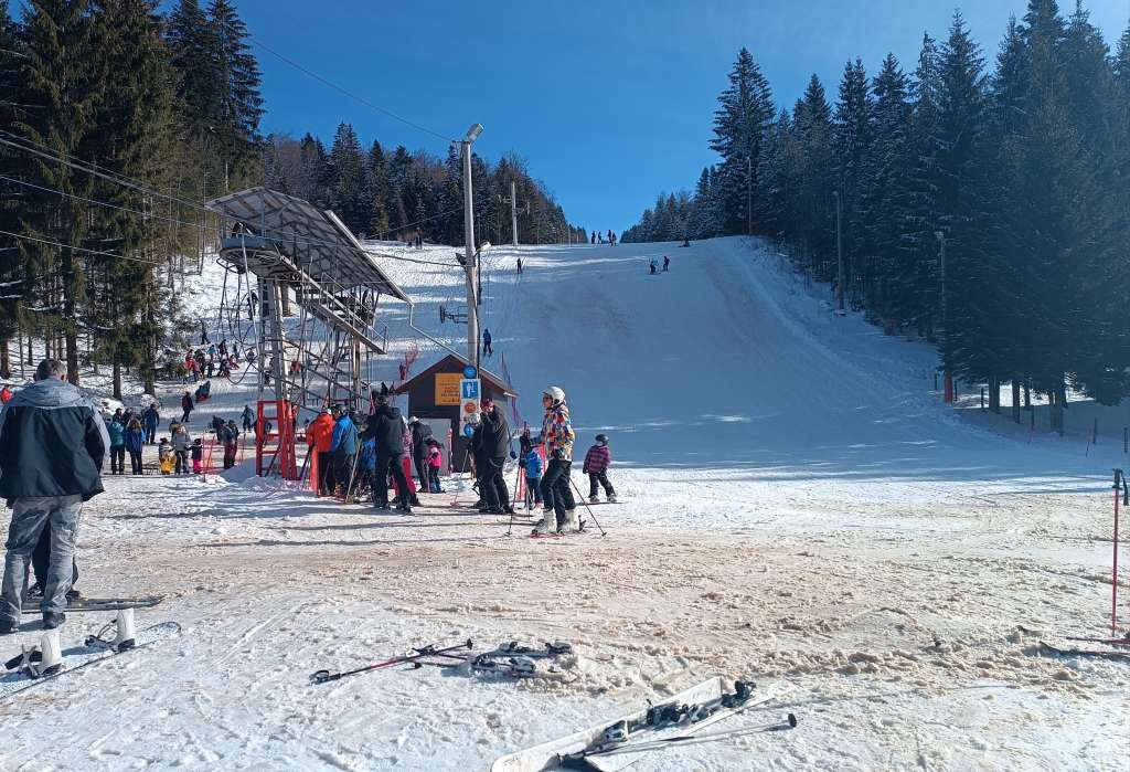 Ponijeri čekaju novi snijeg za nastavak skijanja, zadovoljni rezultatima ove sezone