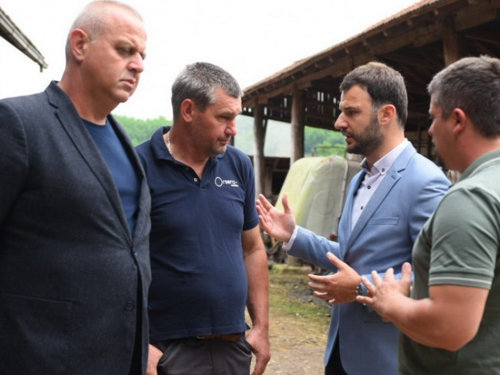 Ponižavanje žrtava: Grad Prijedor finansira ratne zločince!