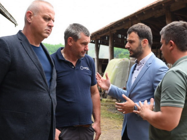 Ponižavanje žrtava: Grad Prijedor finansira ratne zločince!