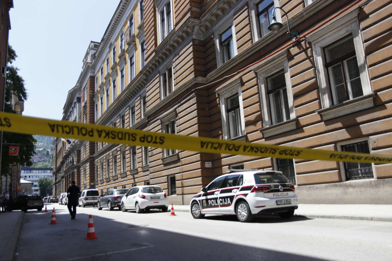 Ponovo dojavljene bombe u zgradi CIK-a i u tri policijske stanice