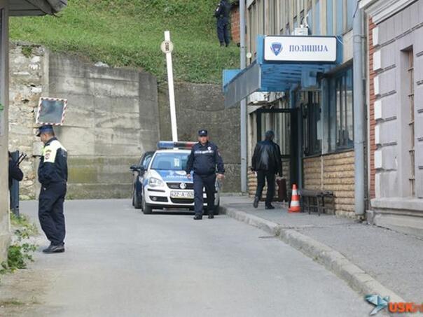 Ponovo prijava protiv zvorničkih policajaca: Pretukli mladića pa tražili lažno priznanje