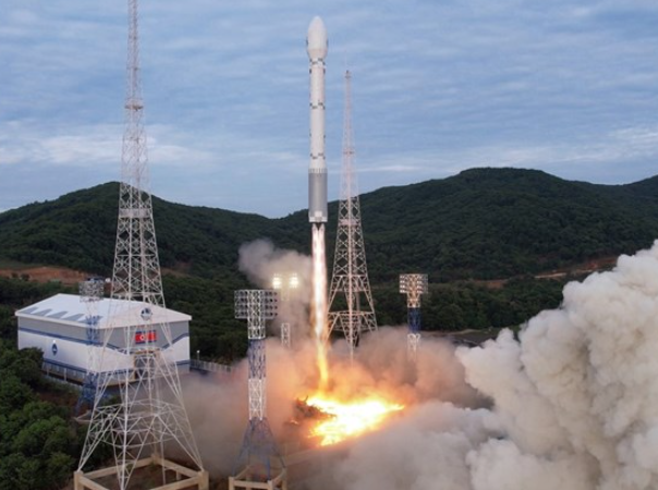 Ponovo propao pokušaj Sjeverne Koreje da pošalje u orbitu špijunski satelit