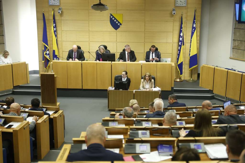 Pooštrene kazne za femicid i nasilje: Novi zakon usvojen u Parlamentu FBiH