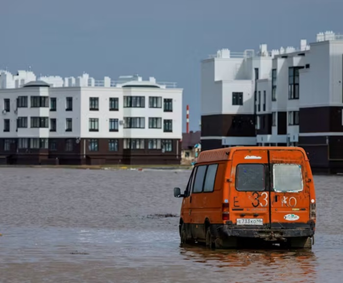 Poplave u ruskoj oblasti Kurgan: Zahvaćeno na stotine kuća i parcela