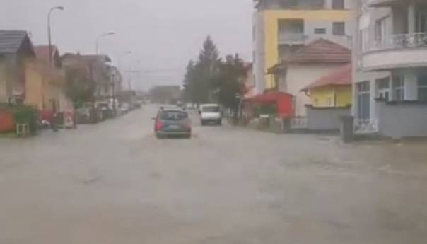 Poplavljene ulice u Banjaluci