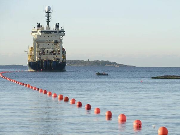 Popravljen oštećeni podmorski kabal koji povezuje Finsku i Njemačku