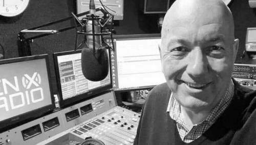 Popularni voditelj preminuo tokom emisije uživo