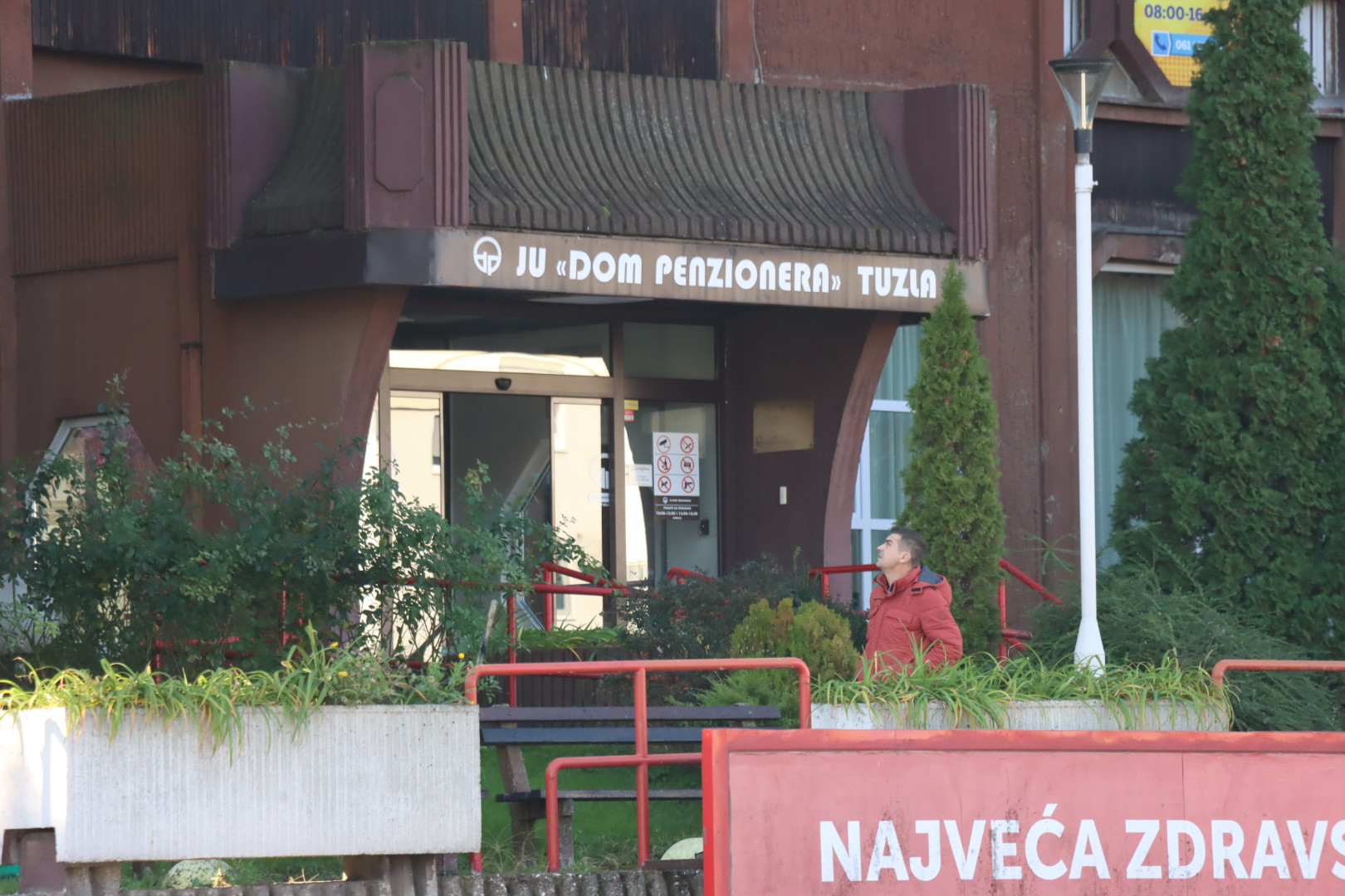 Porastao broj poginulih u Tuzli: Preminulo 12 osoba