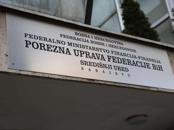Porezna uprava FBiH otkrila 84 radnika 'na crno'