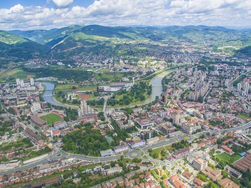 Zenica: Dječaka (14) teško ranio brat (11) vazdušnom puškom