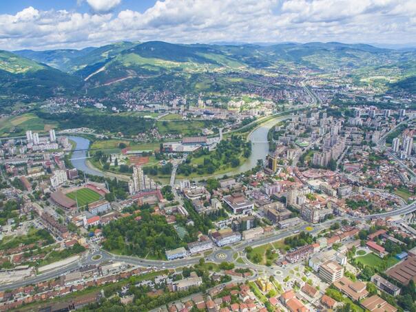 Zenica: Dječaka (14) teško ranio brat (11) vazdušnom puškom