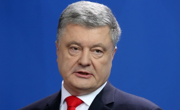 Porošenko u bolnici zbog korone, ima tešku upalu pluća