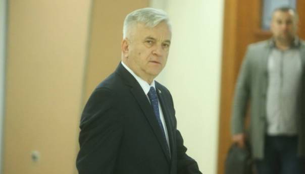 Posebna sjednica u specifičnim okolnostima i posebnim uslovima