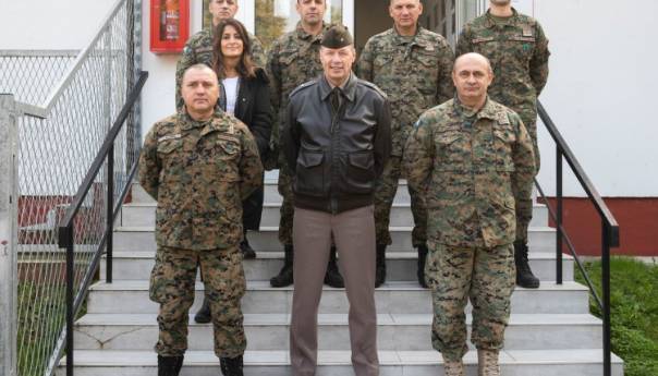 Posjeta Doboju komandanta NATO štaba Sarajevo Erica Folkestada