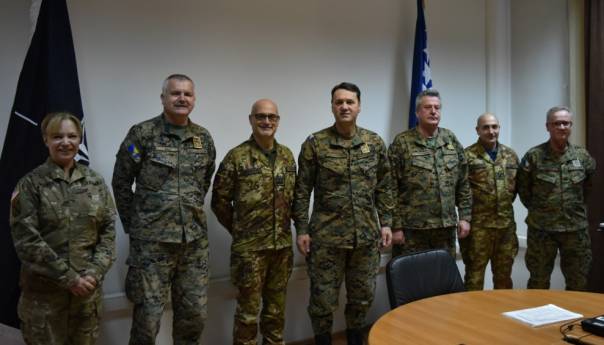 General NATO-a: Pomoć BiH na putu ka članstvu