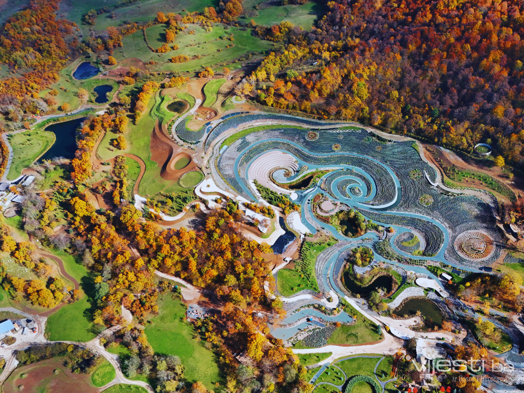 Posjetili smo park "Zvjezdana noć": Bosanska čarolija pejzaža inspirisana Van Goghom