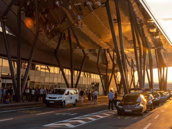 POSKOK traži zabranu obnašanja dužnosti direktorima i članovima NO Aerodroma Sarajevo