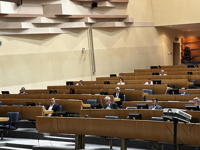 Poslanici podržali hitnu proceduru donošenja izmjena Zakona o strancima