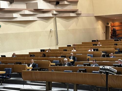 Poslanici podržali hitnu proceduru donošenja izmjena Zakona o strancima