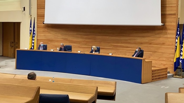 Poslanici PSBiH danas o ukidanju jubilarnih naknada