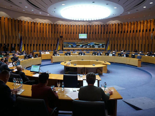 Poslanici razmatraju Inicijativu za pronalaženje načina isplate duga u predmetu Viaduct