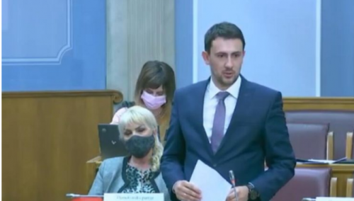 Poslanik BS-a: Srbijanska policija me pretresala zbog Rezolucije o Srebrenici