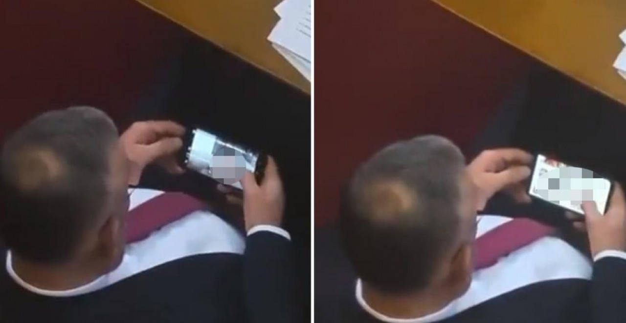 Poslanik u Skupštini Srbije koji je gledao porno film tokom sjednice dao ostavku
