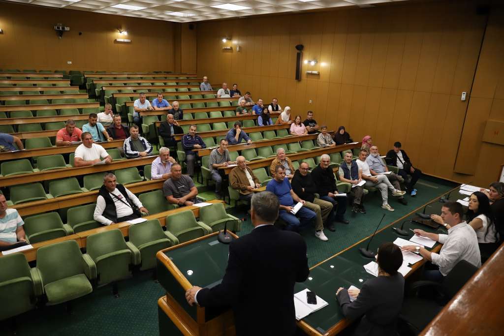 Poticajna sredstva za 46 aplikanata za sufinansiranje opreme u poljoprivredi