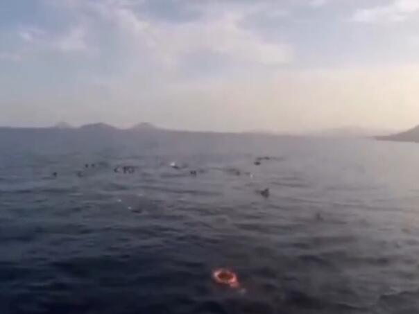 Potonuo brod na jednoj od najopasnijih migrantskih ruta, desetine mrtvih