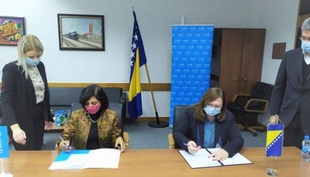 Potpisan Memorandum s UNICEF-om za nabavku i transport vakcina
