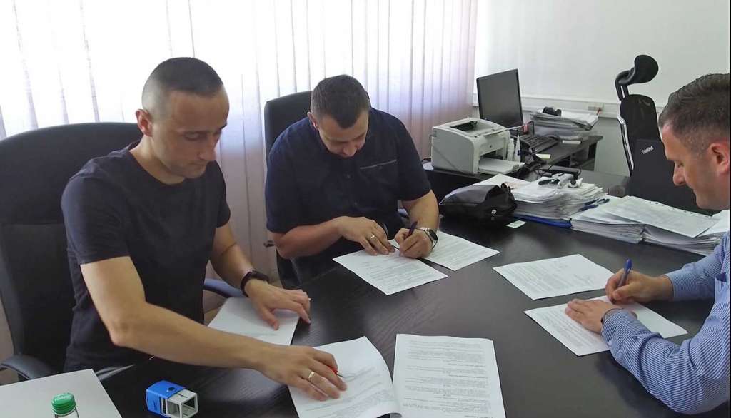 Potpisan novi kolektivni ugovor, plaće zdravstvenih radnika rastu za 15 posto