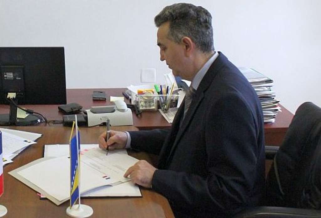 Potpisan plan bilateralne vojne saradnje ministarstava odbrane BiH i Francuske