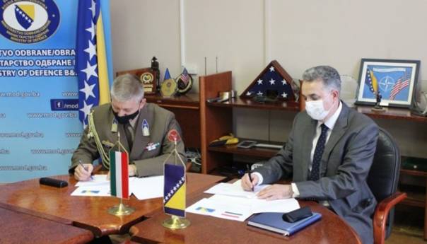 Potpisan plan bilateralne vojne suradnje BiH i Mađarske