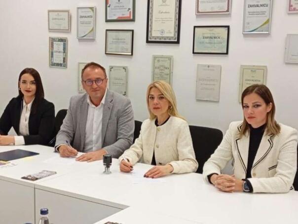 Potpisan Protokol o saradnji između Porodičnog savjetovališta i Udruženja 'Dajte nam šansu'