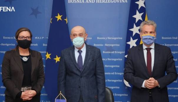 Potpisan sporazum o dva granta EU za izgradnju putne infrastrukture