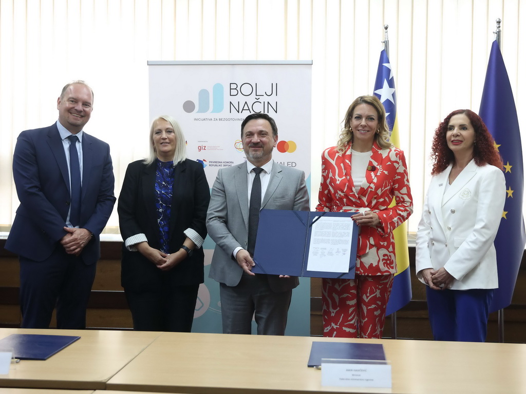 Potpisan Sporazum o saradnji za razvoj bezgotovinskog plaćanja u Federaciji BiH