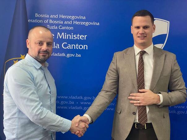 Potpisan Sporazum o utvrđivanju osnovice za obračun plate za uposlene u MUP-u TK