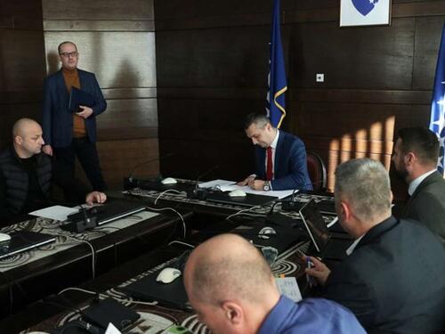 Potpisan ugovor o sufinansiranju plata za povratnike