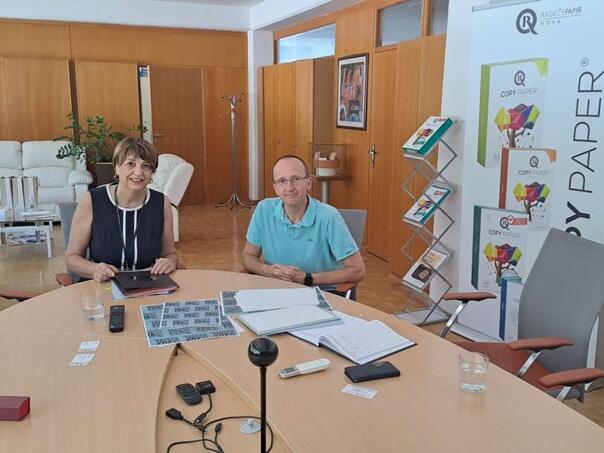 Potpisan ugovor za izradu vodenog žiga za papir na kome će se štampati glasački listići