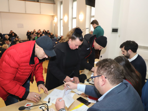 Potpisani ugovori sa 97 malih trgovaca