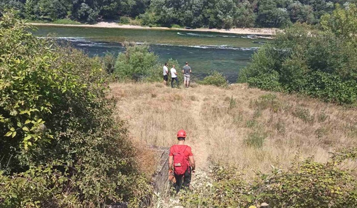 Potraga i spašavanje nestalog kajakaša na Neretvi