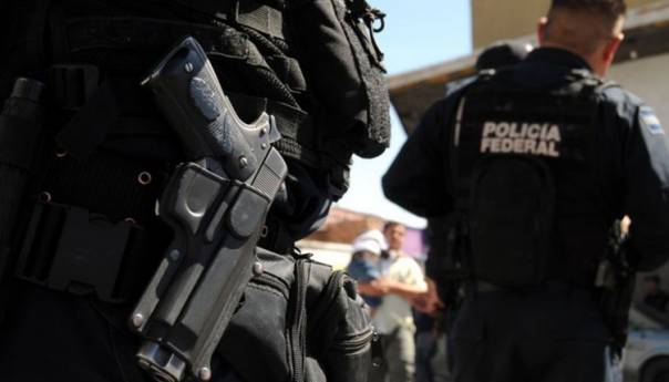 Potraga za članovima meksičke bande nakon ubistva šest policajaca