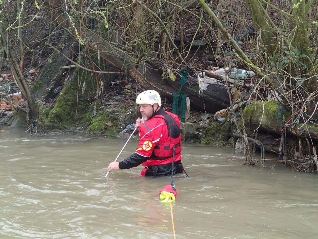 Potraga za nestalim osobama u Tuzli bez rezultata, spasioci i dalje na terenu