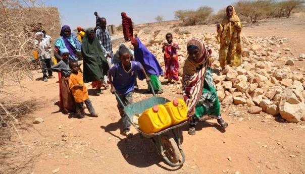 Potrebna najmanje milijarda dolara za sprečavanje gladi u Somaliji