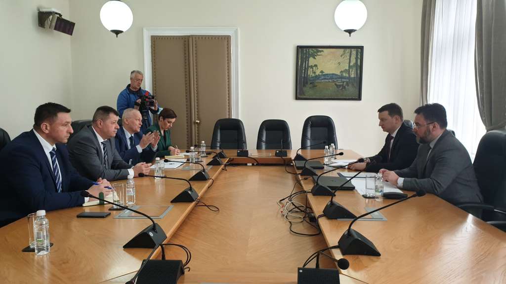 Potrebna sinergija komorskog sistema i plasman roba na nova tržišta