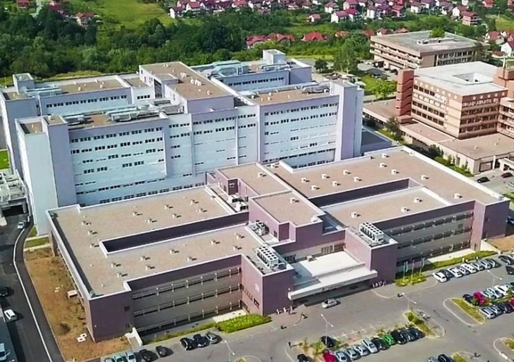 Potukli se ispred kafane u Banjaluci pa završili u bolnici