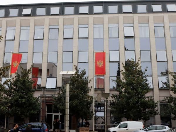 Potvrđena optužnica: Četvorka u Crnoj Gori seksualno eksploatisala 15 djevojaka