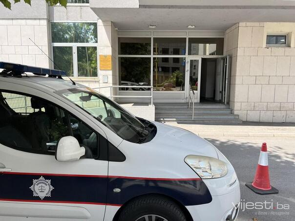 Potvrđena optužnica protiv Hamida Taletovića za ubistvo i dva pokušaja ubistva u Banovićima