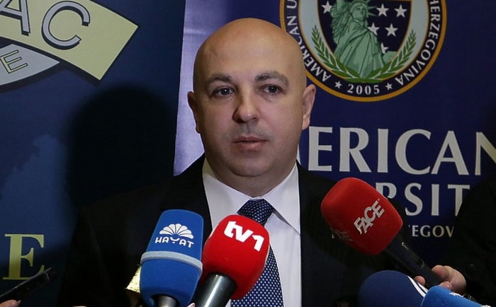 Potvrđena optužnica protiv osnivača AU BiH Denisa Prcića